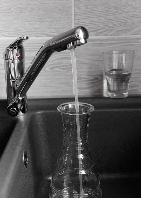 Faucet filling carafe